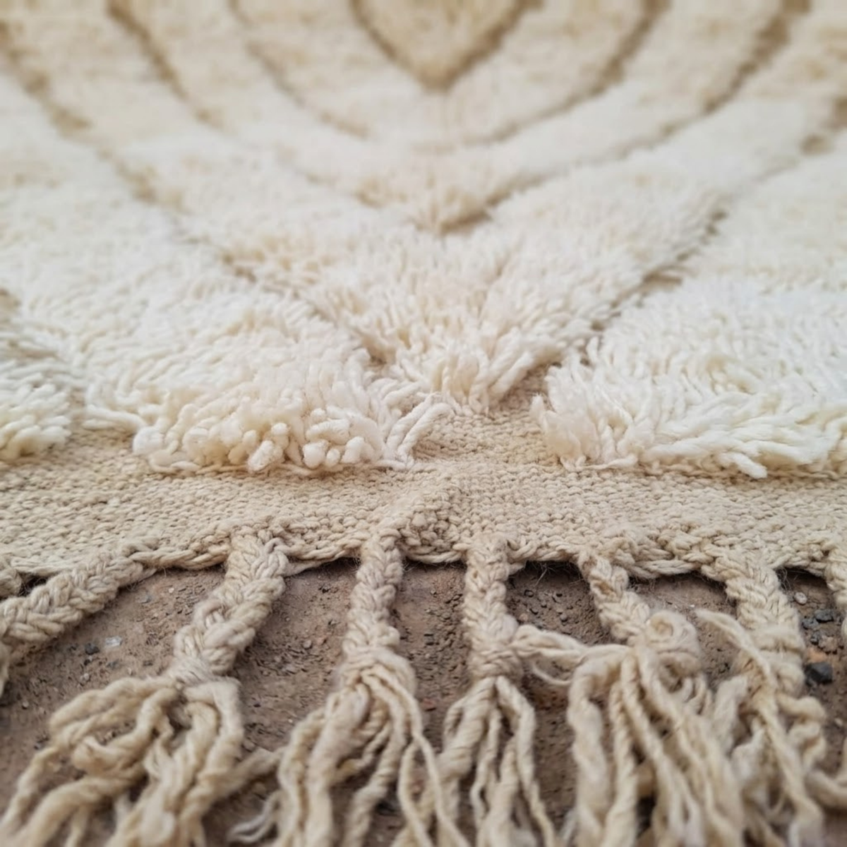 Handmade Moroccan Wool Rug Beni Ourain Style | High-Low 3D Concentric Diamond Pattern in Sand Beige & Ivory