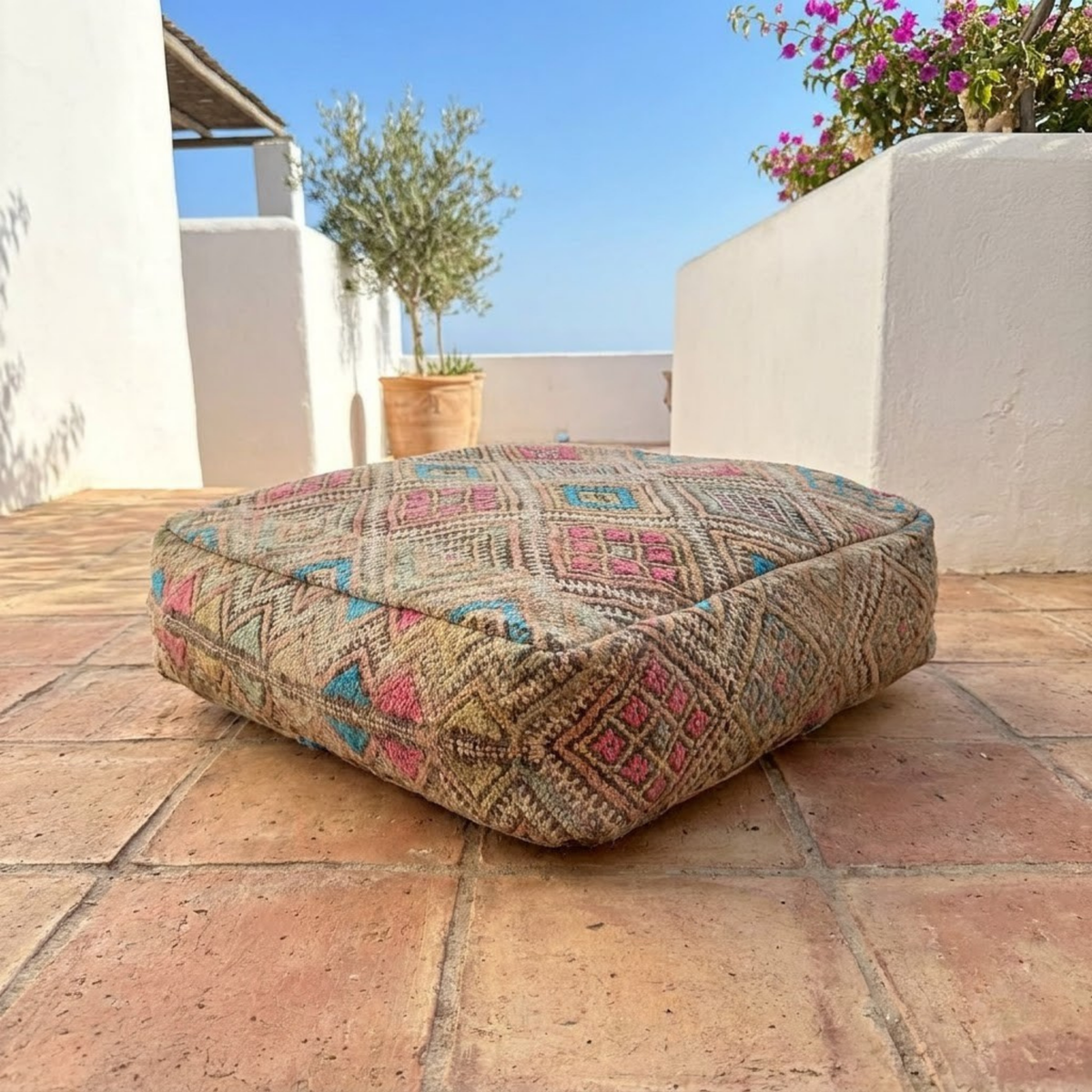 Vintage Geometric Kilim Berber Floor Pouf 60x60x20 cm – Handmade Moroccan Square Cushion with Pastel Diamond Grid