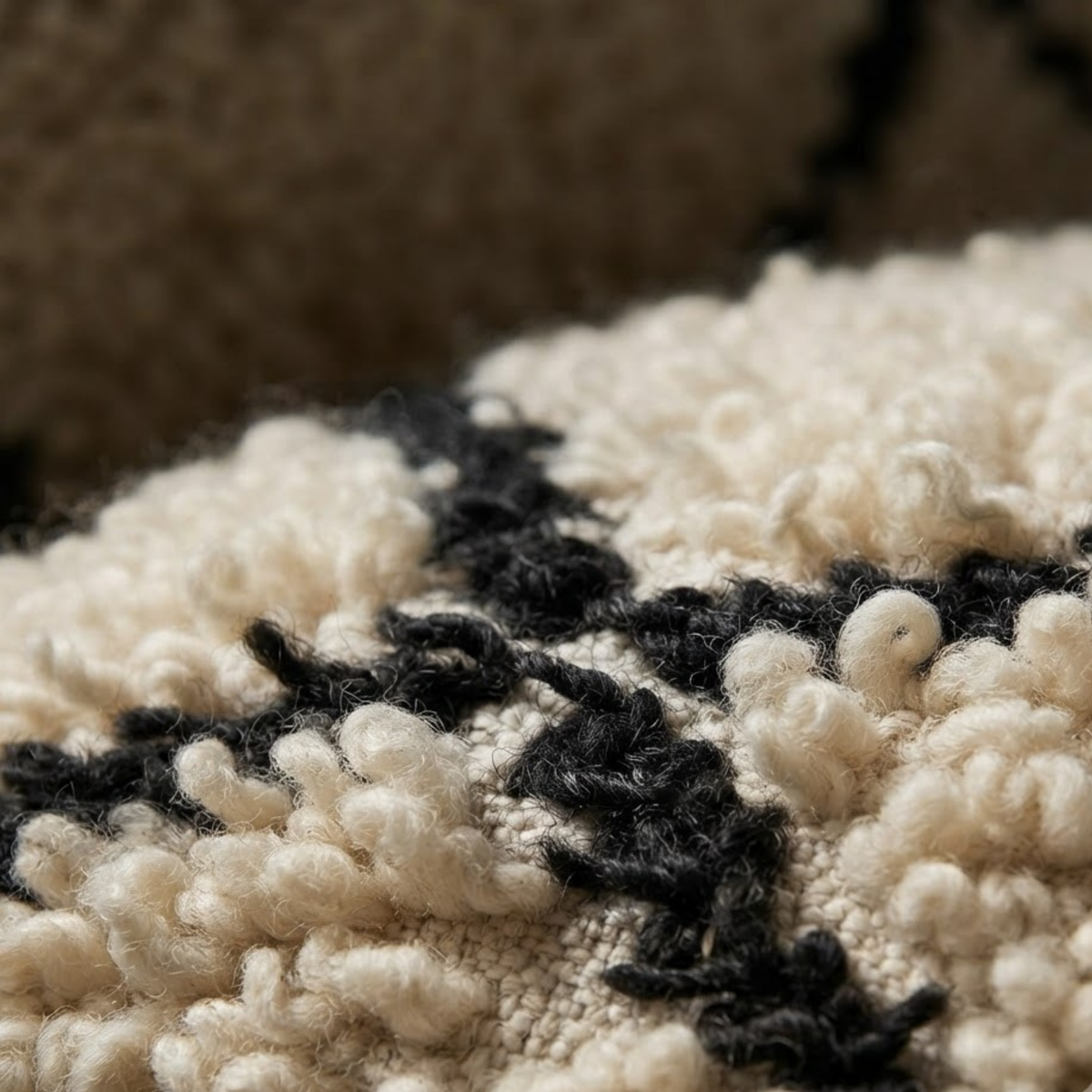 Beni Ourain Berber Floor Pouf 60x60x20 cm – Authentic Handmade Moroccan Shaggy Wool Cushion in Cream and Charcoal Black