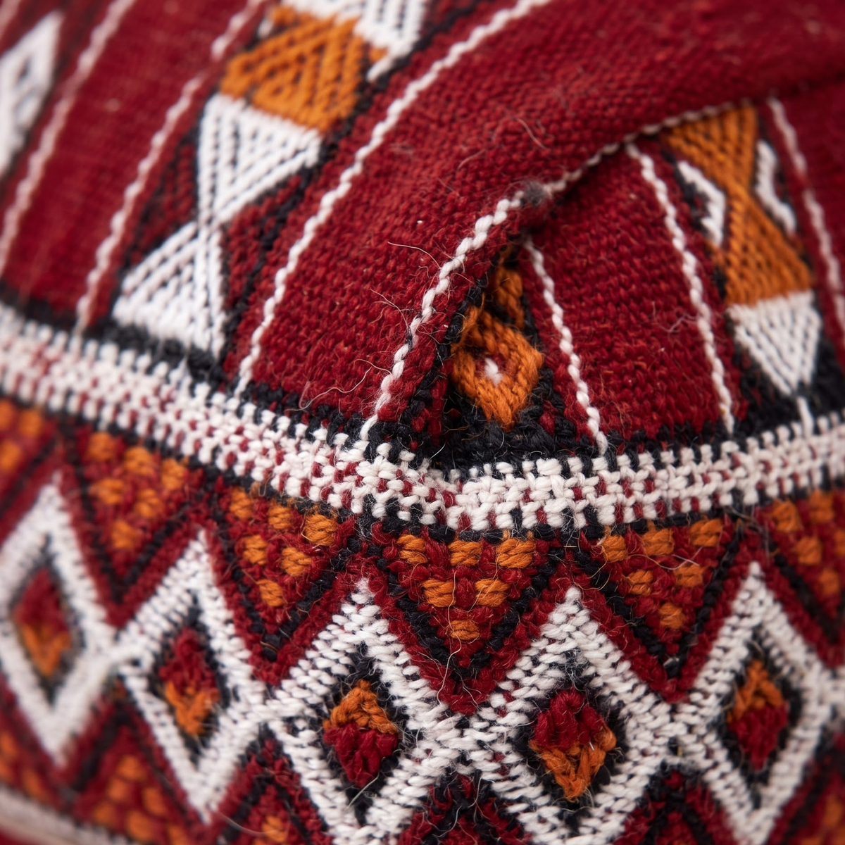 Deep Maroon Kilim Berber Floor Pouf 60x60x20 cm – Authentic Handmade Moroccan Floor Cushion with Tribal Diamond Border